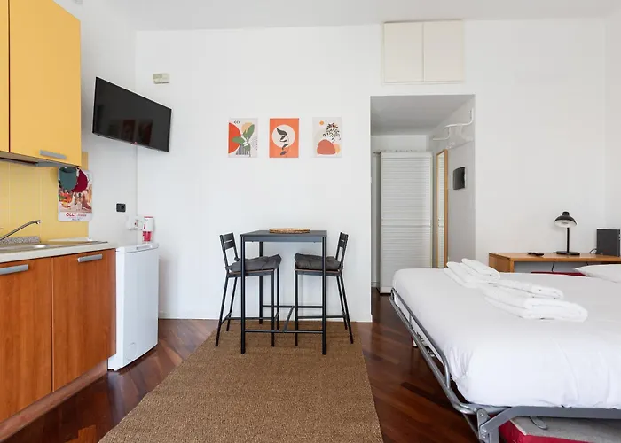 Comfy Studio Only 900M From Affori Fn Station!