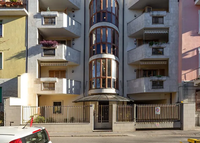 Comfy Studio Only 900M From Affori Fn Station!